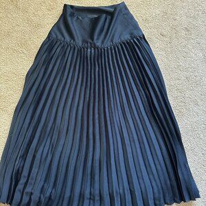 Beautiful Scotch & Soda Navy Pleated skirt